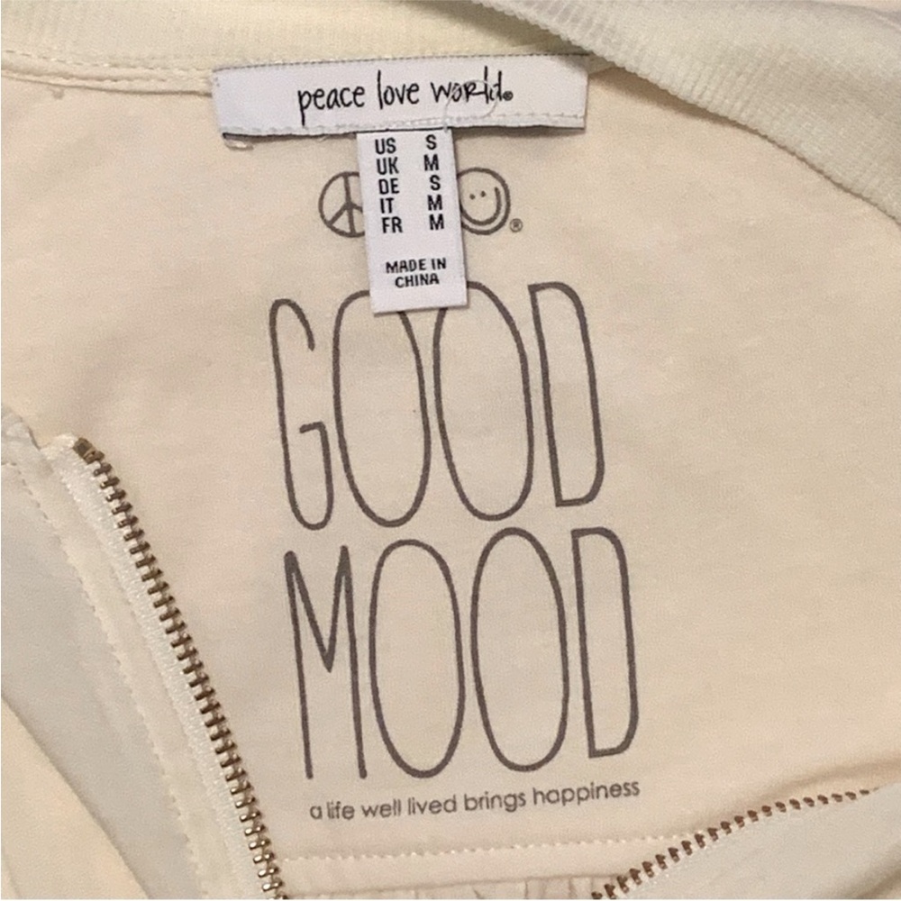 Peace Love World Zip Front Bomber Jacket Pale Banana Lightweight Small NWOT - Picture 5 of 10